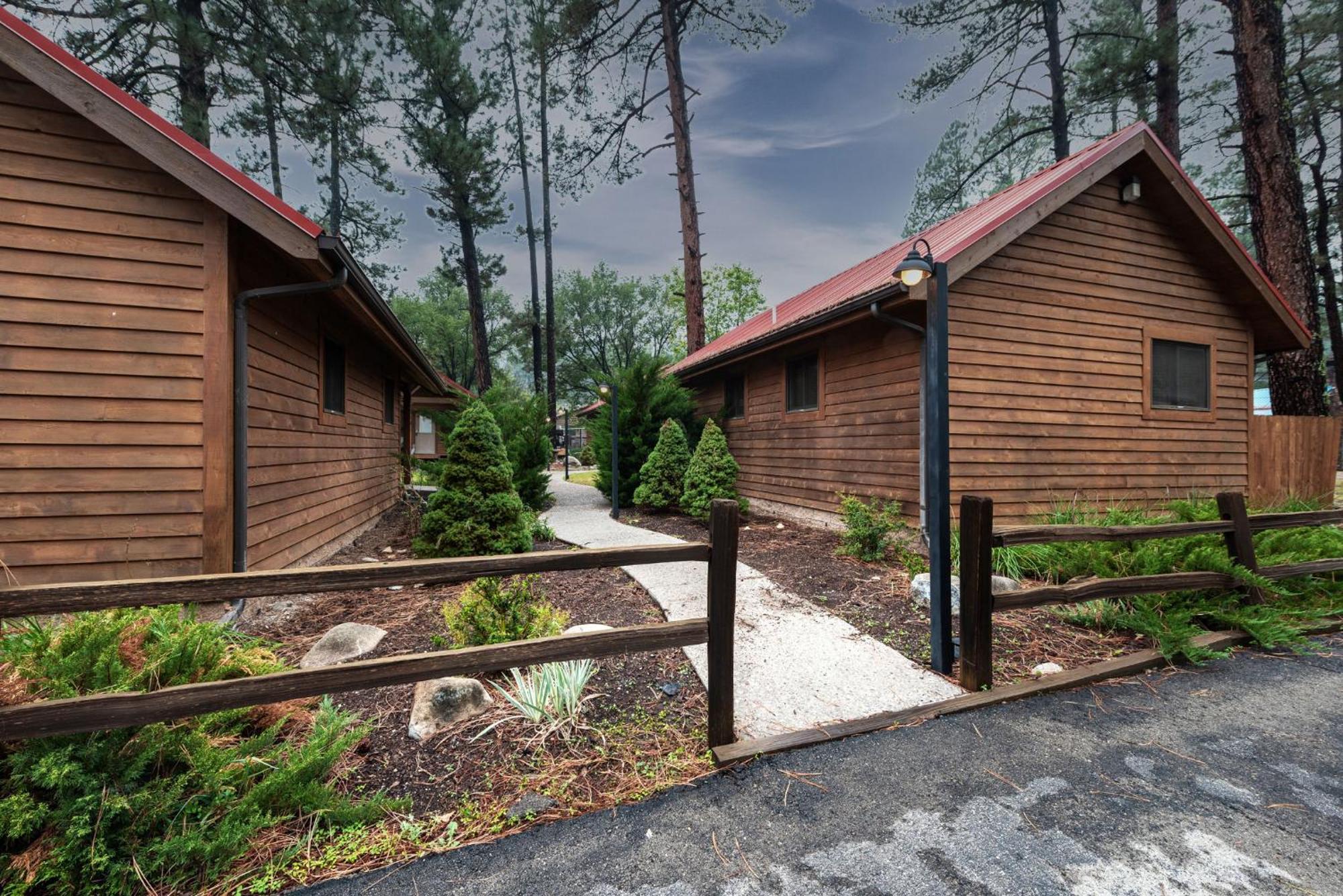 Shadow Mountain Lodge And Cabins Ruidoso Eksteriør billede