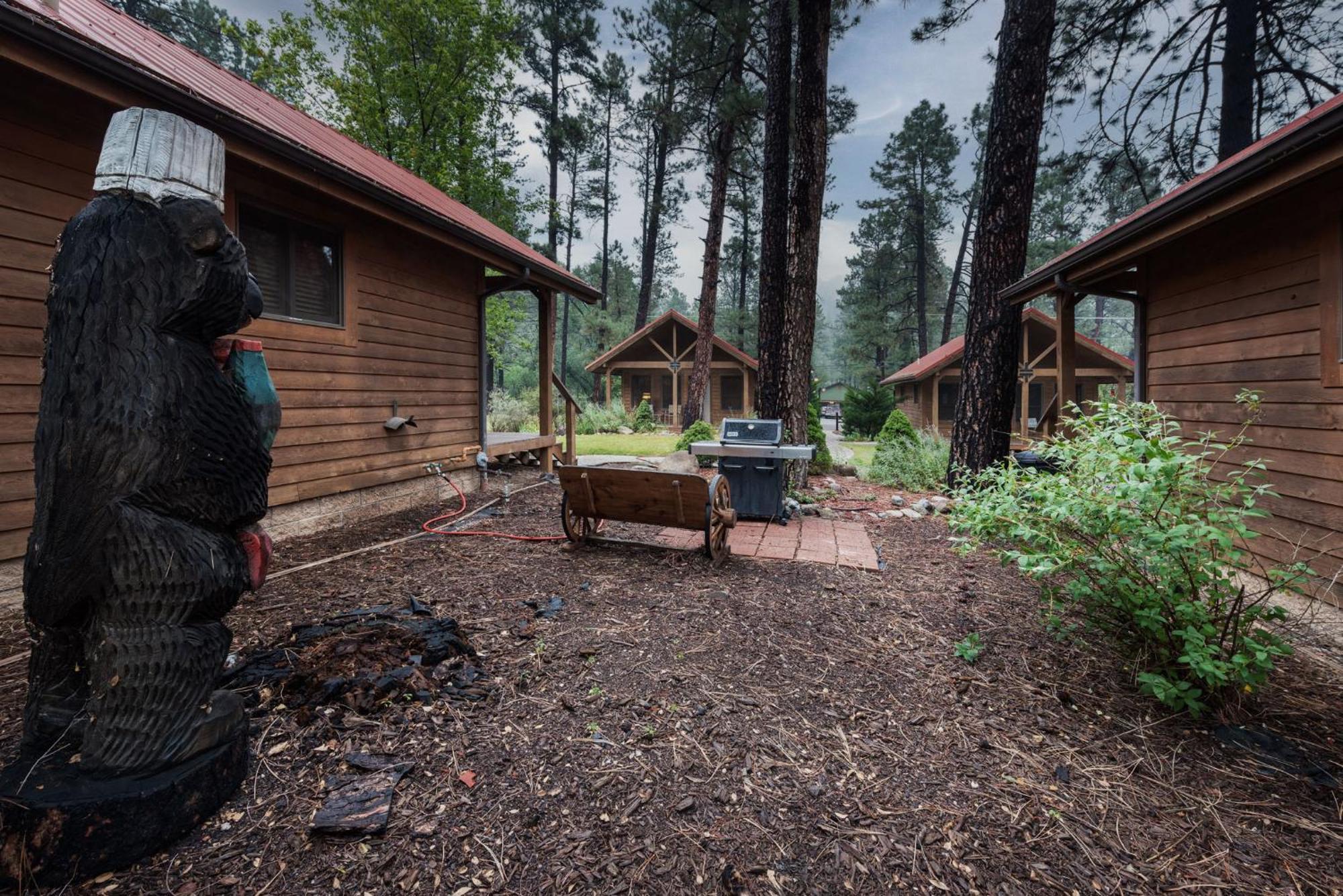 Shadow Mountain Lodge And Cabins Ruidoso Eksteriør billede
