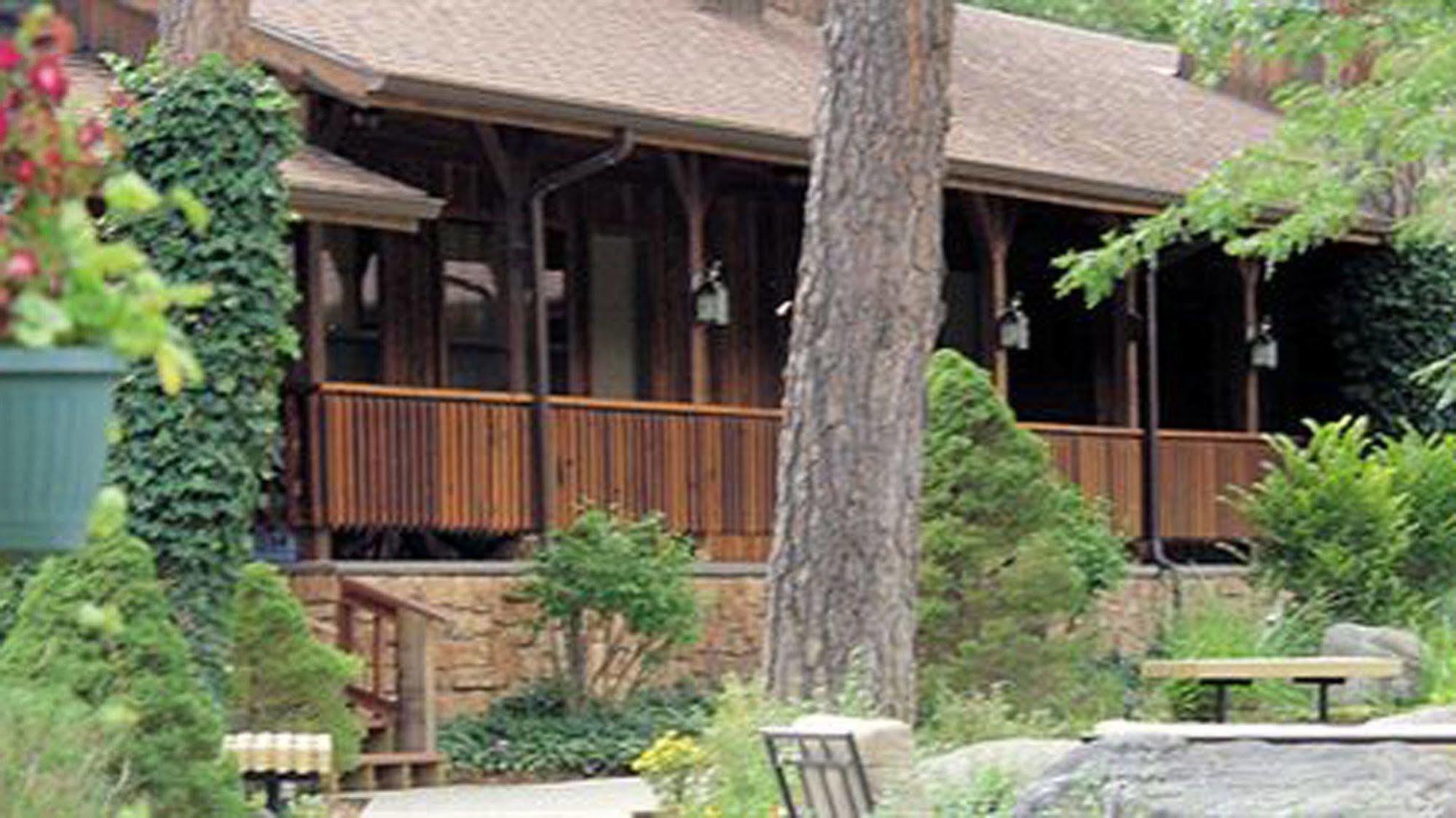 Shadow Mountain Lodge And Cabins Ruidoso Eksteriør billede